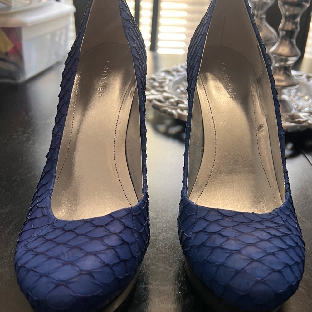 Calvin Klein Royal Blue Textured Heels